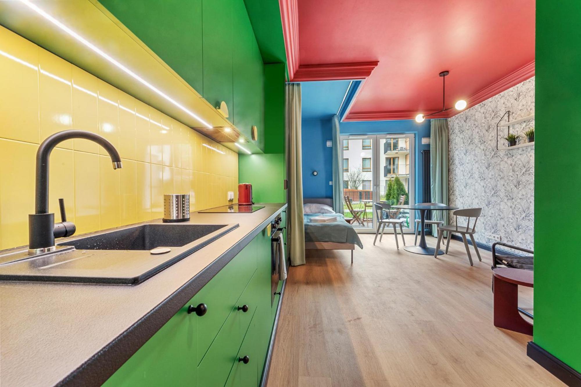 Appartamento Colorful Apt Close To The Center Great Location Varsavia Esterno foto